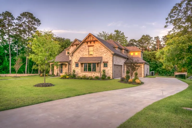 Modern new construction home in Ontario